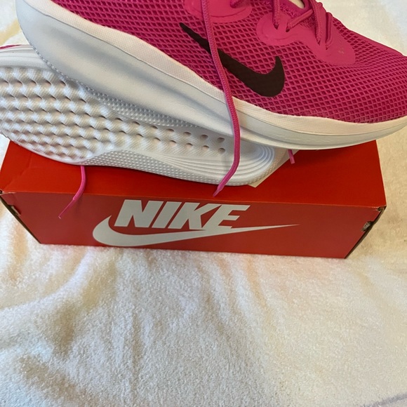 Nike  Acmi shoes - Picture 7 of 8